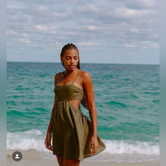 Willard Road Kayleigh 100% Linen Cutout Mini Dress in Seaweed Green - Picture 1 of 12